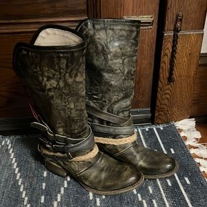 Freebird Drove Olive size 8